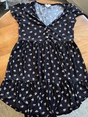 Jessica Simpson Black Floral Tiered Skater Skirt